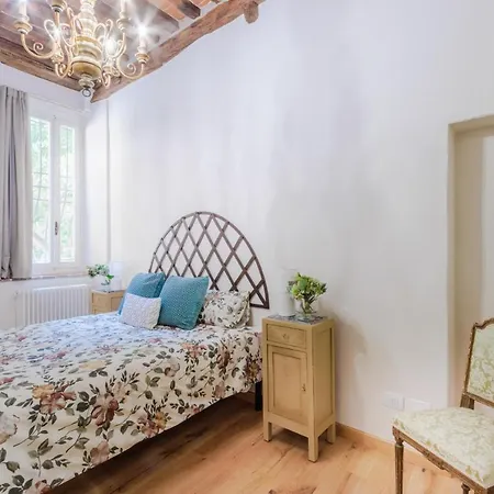 Apartment Smart And Convenient Ground Floor Inside *